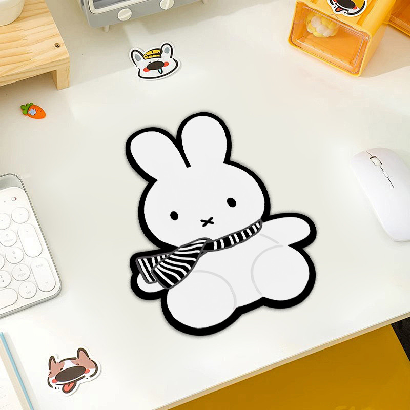 Miffy Mouse Pad Kawaii Cartoon - Office Tech Desk 评论和价格
